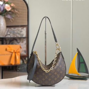 louis vuitton شنطة