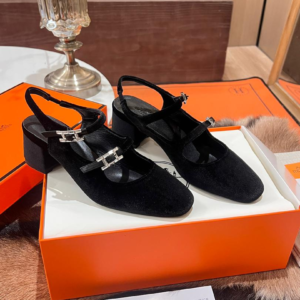 hermes حذاء 