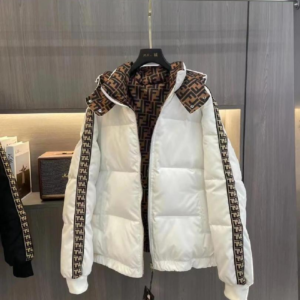 fendi جاكيت 