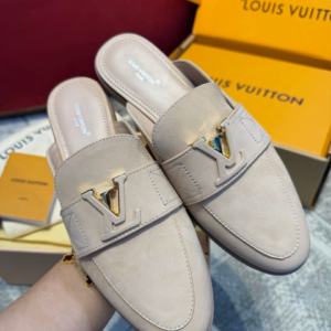 louis vuitton حذاء 