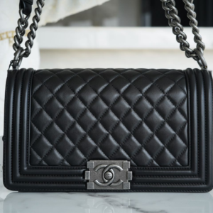 chanel شنطة نسائية