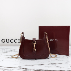 gucci شنطة نسائية