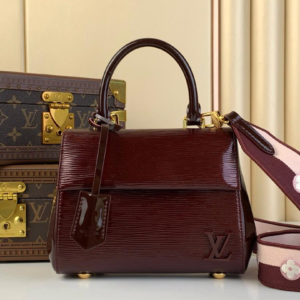 louis vuitton شنطة نسائية