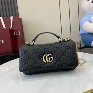 gucci شنطة نسائية