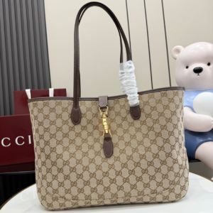 gucci شنطة نسائية