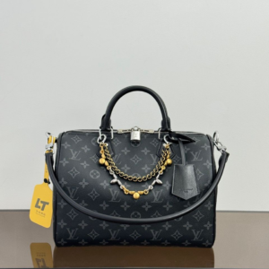 louis vuitton شنطة نسائية