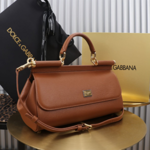 dolce & gabbana شنطة نسائية