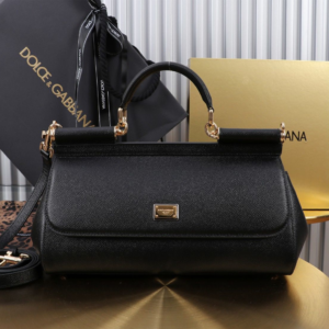 dolce & gabbana شنطة نسائية