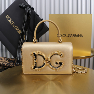 dolce & gabbana شنطة نسائية