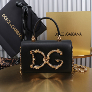 dolce & gabbana شنطة نسائية