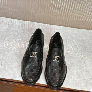 louis vuitton حذاء رجالي