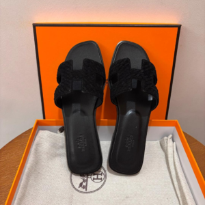 hermes سليبر نسائي