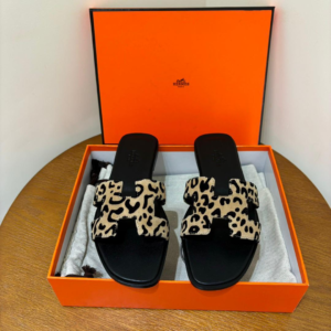 hermes سليبر نسائي