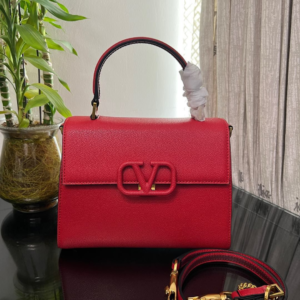 valentino شنطة نسائية