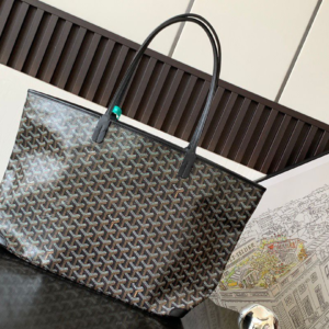 goyard شنطة نسائية