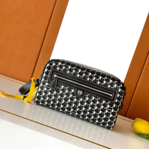 moynat شنطة نسائية