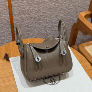 hermes شنطة نسائية