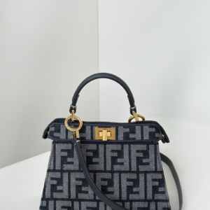 fendi شنطة نسائية