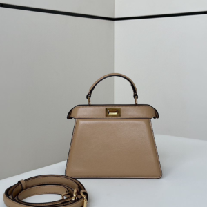 fendi شنطة نسائية