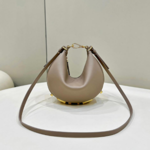 fendi شنطة نسائية