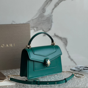 bvlgari شنطة نسائية