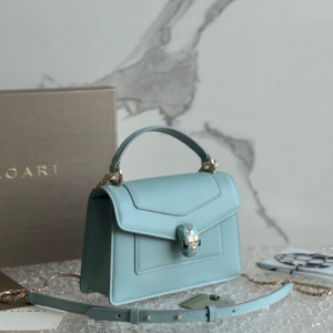 bvlgari شنطة نسائية