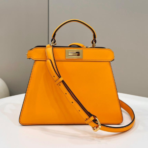 fendi شنطة نسائية