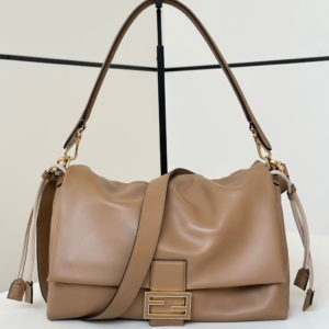 fendi شنطة نسائية