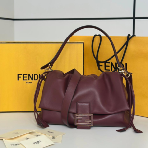 fendi شنطة نسائية