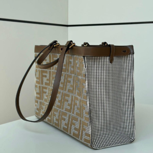 fendi شنطة نسائية