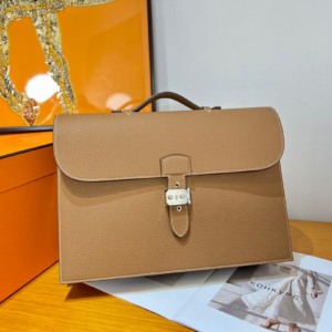 hermes شنطة نسائية