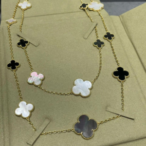 van cleef & arpels سلسلة