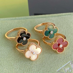 van cleef & arpels خاتم
