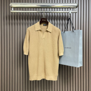 louis vuitton تيشيرت