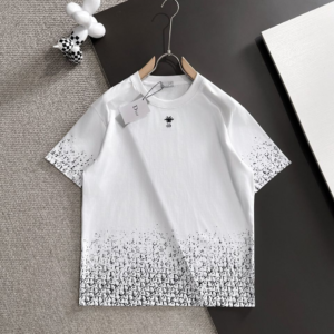 dior تيشيرت
