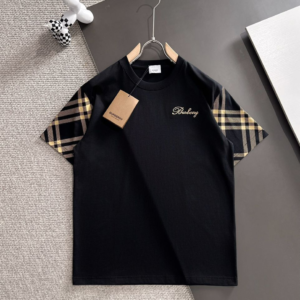 burberry تيشيرت