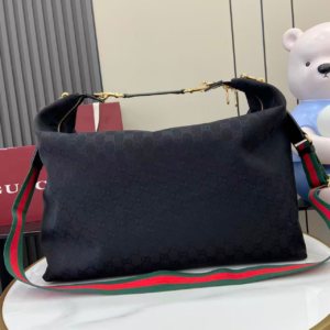 gucci شنطة نسائية