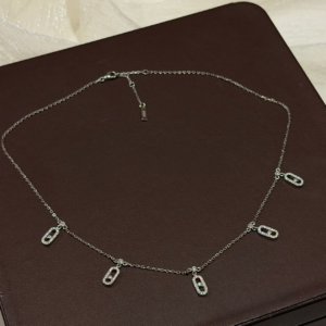 van cleef & arpels سلسلة نسائي