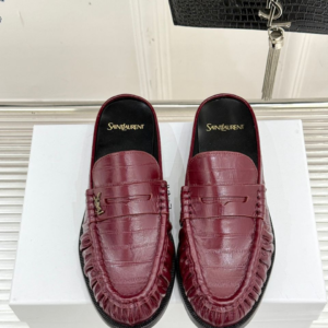 saint laurent حذاء نسائي