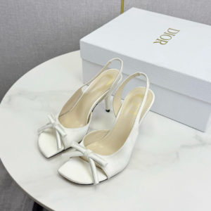 dior حذاء نسائي