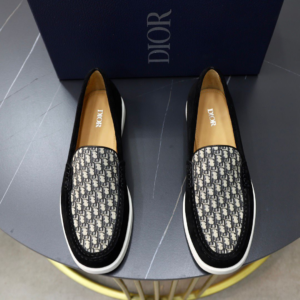 dior حذاء نسائي