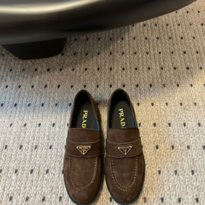 prada حذاء رجالي