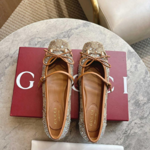 gucci حذاء نسائي