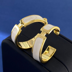 hermes اسورة نسائي