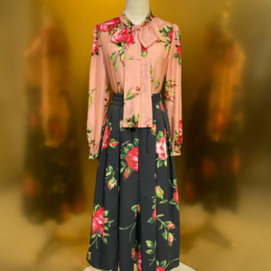 dolce & gabbana فستان
