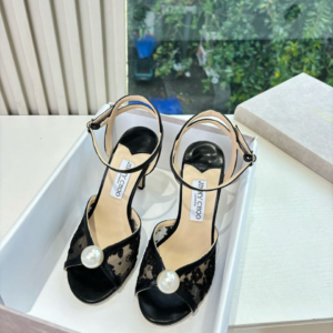 jimmy choo حذاء نسائي