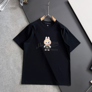 louis vuitton تيشيرت رجالي