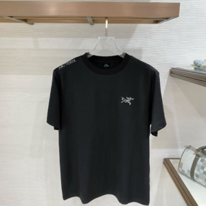 arcteryx تيشيرت رجالي