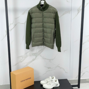 louis vuitton جاكيت