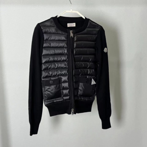moncler جاكيت